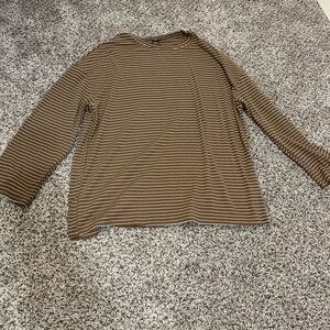 Brown long sleeve shirt